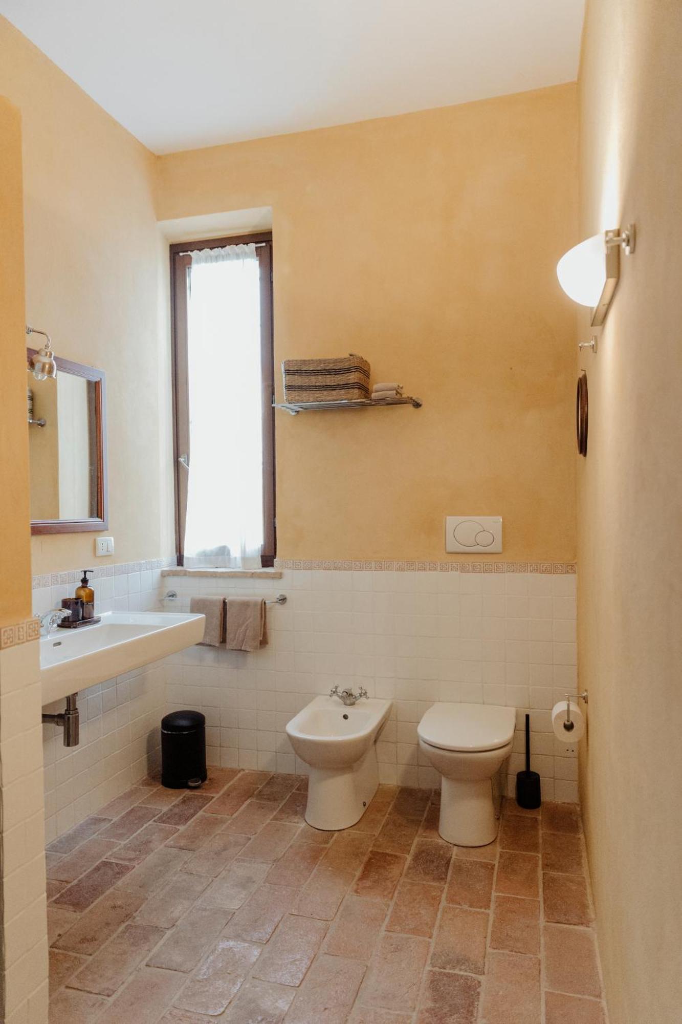 Qui Voglio Monte Roberto